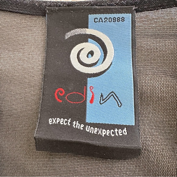 Very cute sheer black sleeveless ruffle shirt with lace up front! Size M - Picture 7 of 8